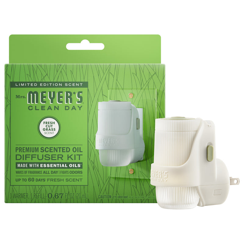 Fresh Cut Grass Plug in Scented Oil Warmer With Refill